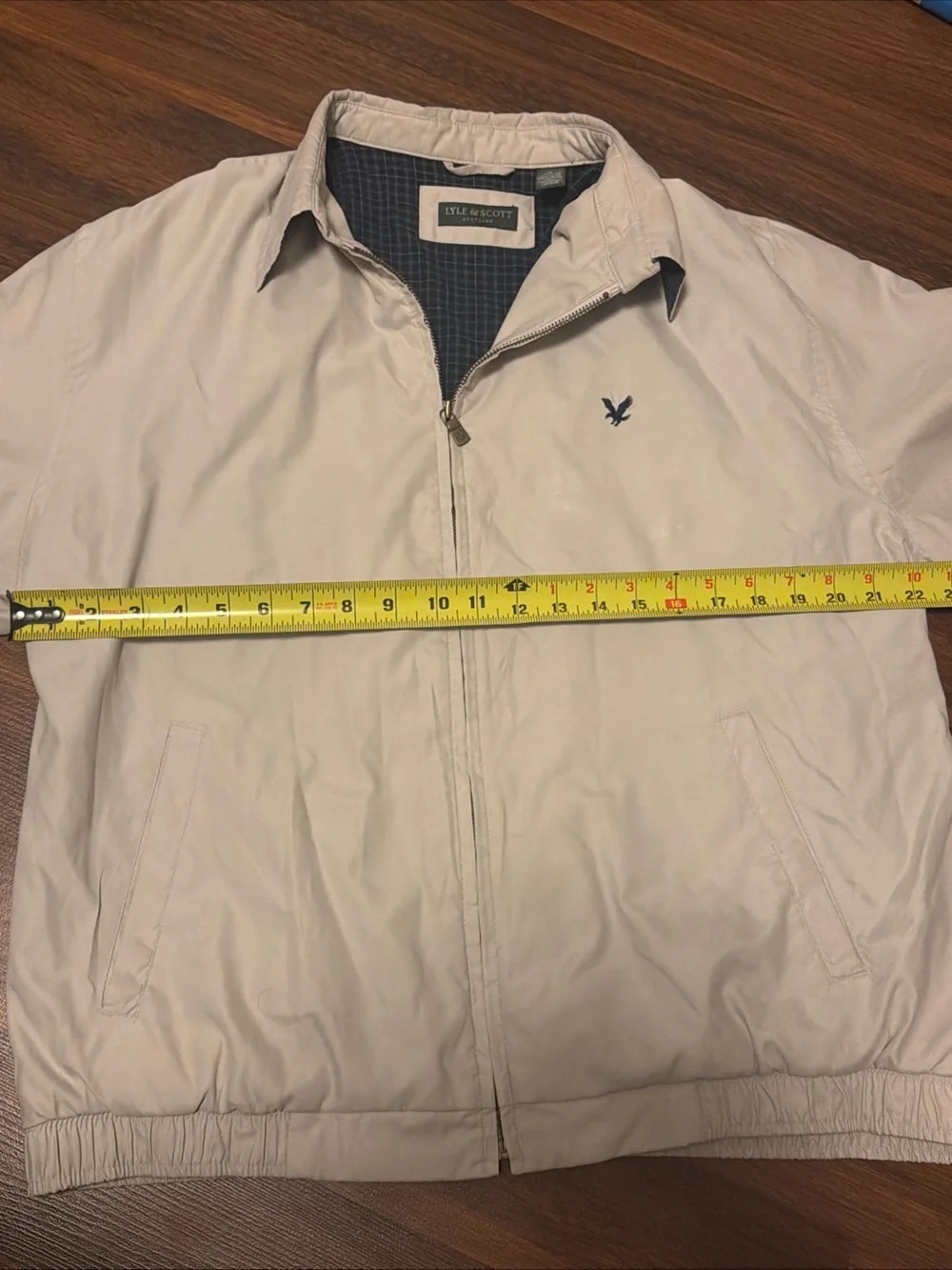 Lyle & Scott light beige